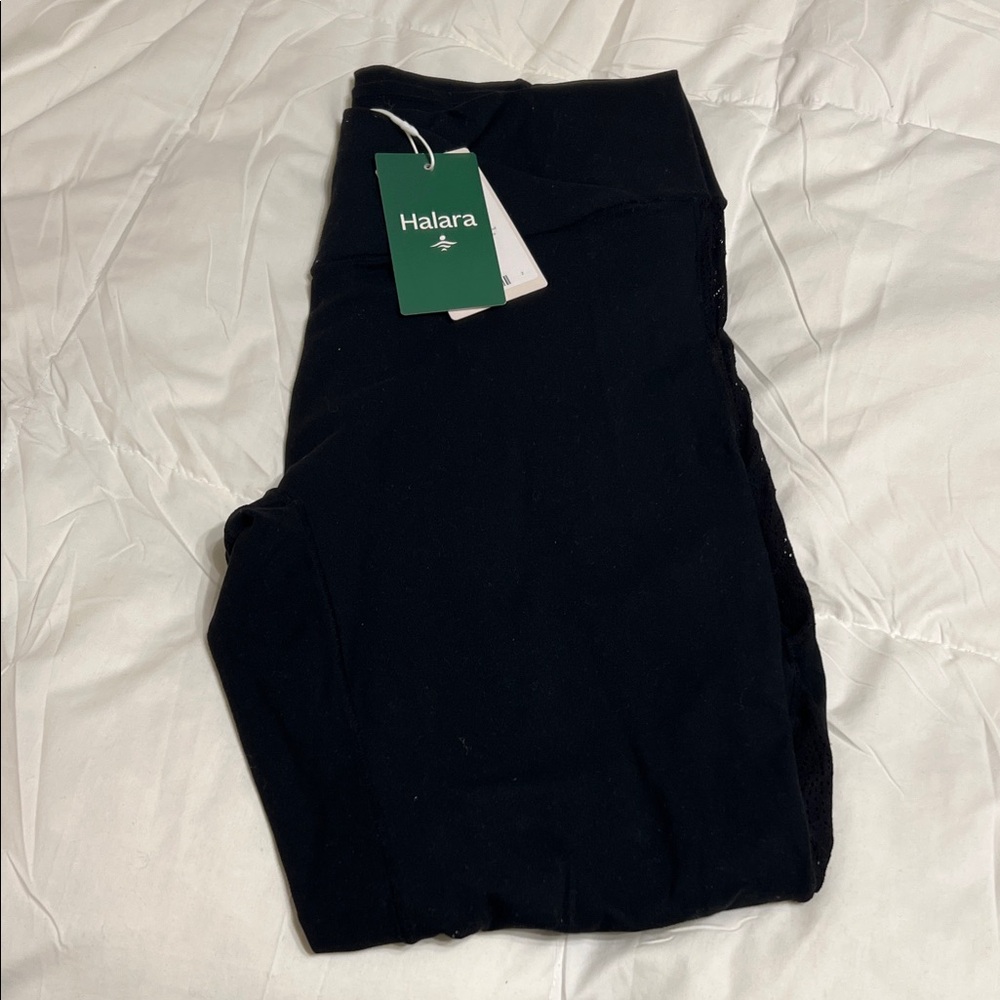HALARA Black Leggings 7/8 length - Picture 2 of 4
